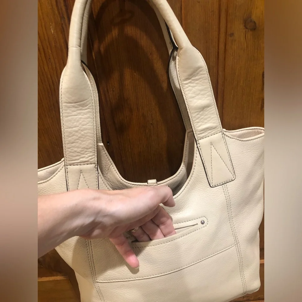 B. Makowsky Beige Genuine Leather Handbag |Blush Beige Tan Purse